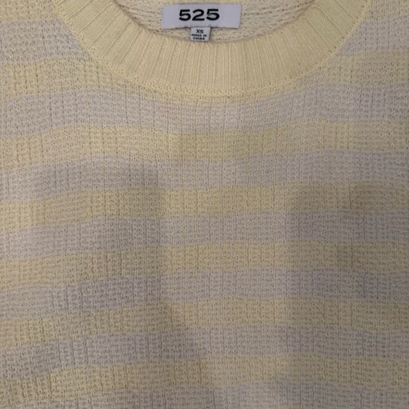 525 America NWOT Striped Yellow Sweater - Picture 4 of 5